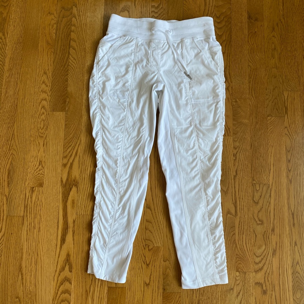 Lulu’ jogger